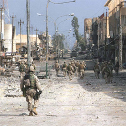 Nach dem Häuserkampf, Fallujah, Irak, Nov. 2004, Foto: Lance Cpl. James J. Vooris